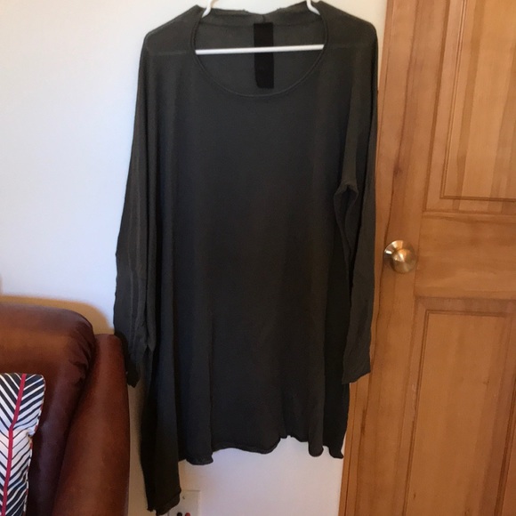 Rundholz Black Label Asymmetric Top